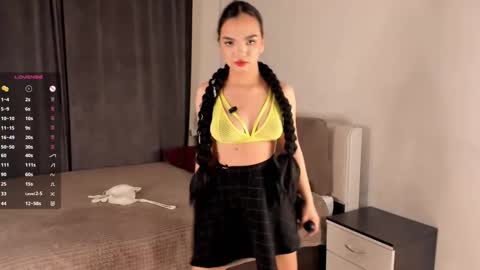 Snapshot of zara_shine chatting on 11, 1, 2026 Criss online show from 11, 1, 2026