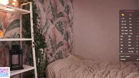 Snapshot of zara_shine chatting on 14, 7, 2026 Criss online show from 14, 7, 2026