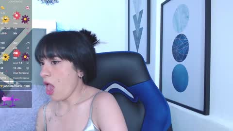 zaradames_ online show from 5, 2, 2025