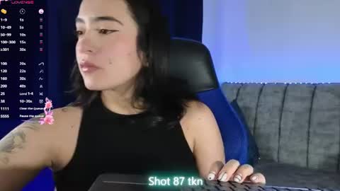 zaradames_ online show from 23, 7, 2026
