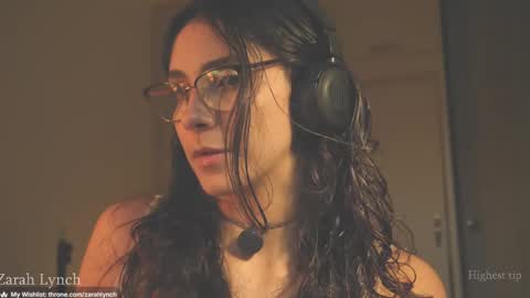 Miss Lynch   Next show  2911 online show from 14, 4, 2026