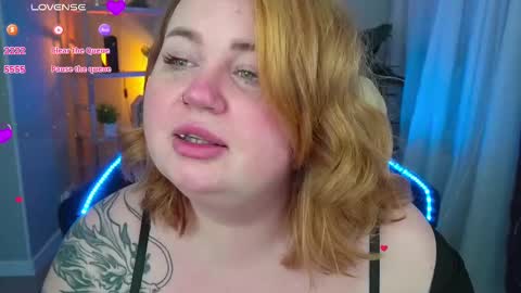 Snapshot of zarareign_ chatting on 12, 2, 2025 Lola online show from 12, 2, 2025