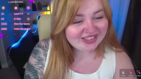 Snapshot of zarareign_ chatting on 12, 3, 2025 Lola online show from 12, 3, 2025