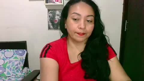 Snapshot of zaray_45bella chatting on 3, 6, 2026 zaray online show from 3, 6, 2026