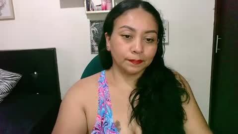 Snapshot of zaray_45bella chatting on 5, 7, 2026 zaray online show from 5, 7, 2026