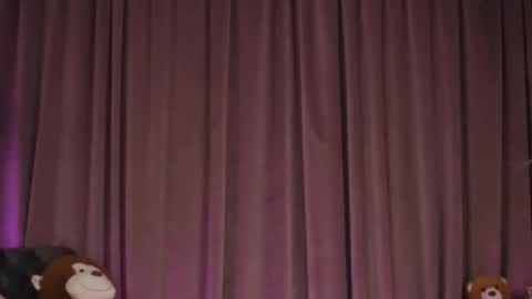 zariaavera online show from 12, 3, 2026