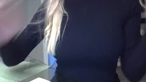 Zarina Swift online show from 4, 11, 2025