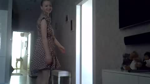 Zarina Swift online show from 25, 3, 2026