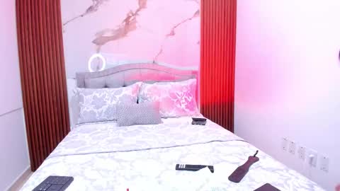 Snapshot of zashabaker chatting on 2, 11, 2025 Zasha B online show from 2, 11, 2025