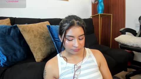 Snapshot of zayda_ chatting on 20, 10, 2025 Zayda online show from 20, 10, 2025