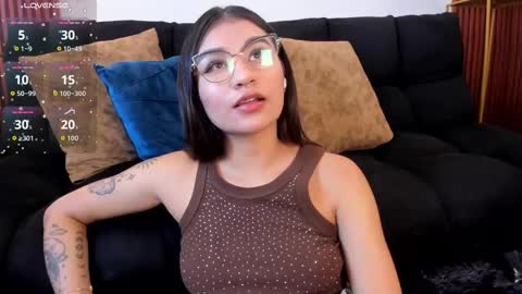 Snapshot of zayda_ chatting on 21, 10, 2025 Zayda online show from 21, 10, 2025