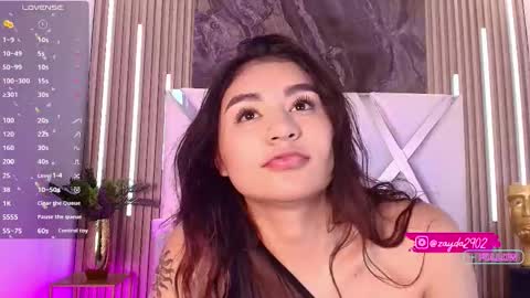 Snapshot of zayda_ chatting on 1, 12, 2025 Zayda online show from 1, 12, 2025