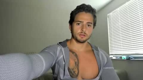 Snapshot of zaylanez chatting on 1, 4, 2026 Zay lanez online show from 1, 4, 2026