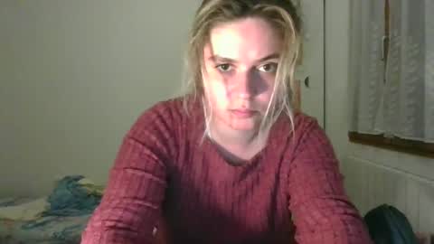 Snapshot of zazbella chatting on 7, 3, 2026 zazbella online show from 7, 3, 2026
