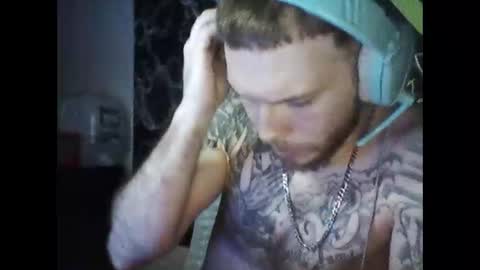 zdaddy9827 online show from 19, 2, 2025