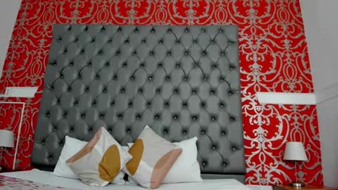 Snapshot of zean_lee chatting on 8, 2, 2025 Karolyne online show from 8, 2, 2025