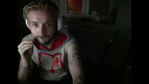 Snapshot of zeddazed1992 chatting on 29, 12, 2024 NaughtyOone online show from 29, 12, 2024