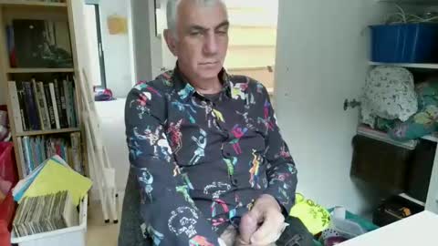 zeep16 online show from 18, 10, 2025