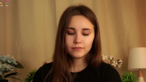 Emilia online show from 4, 10, 2025