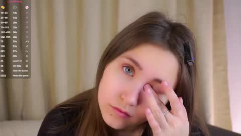 Emilia online show from 18, 12, 2025