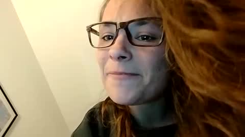 Snapshot of zellelajay2009 chatting on 12, 2, 2025 KENDAL Kaylee online show from 12, 2, 2025