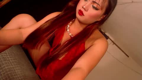 zemi_max online show from 11, 4, 2026