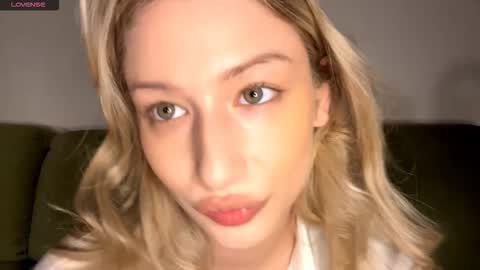 Sofia online show from 9, 11, 2025