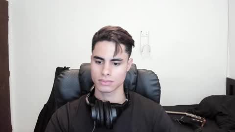 zenzhu online show from 18, 12, 2025