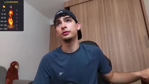 Snapshot of zenn_rush chatting on 23, 12, 2024 Zenn online show from 23, 12, 2024