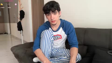 Snapshot of zenn_rush chatting on 25, 9, 2025 Zenn online show from 25, 9, 2025