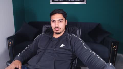 zenobaro online show from 22, 1, 2025