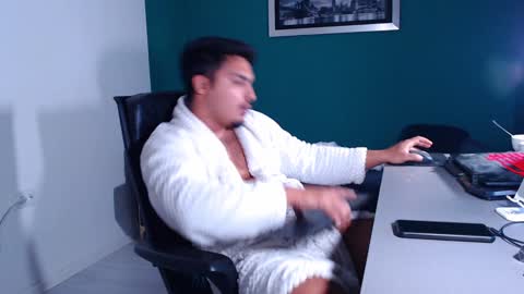 zenobaro online show from 5, 2, 2025