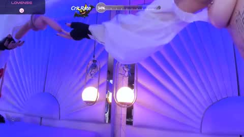    online show from 18, 2, 2025