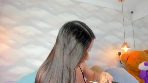 ZEPHYRA ANGELS online show from 6, 2, 2026