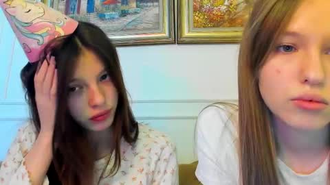 Snapshot of zerelle chatting on 5, 2, 2026 Ivy online show from 5, 2, 2026