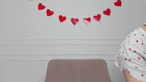 Snapshot of zerelle chatting on 28, 2, 2026 Ivy online show from 28, 2, 2026