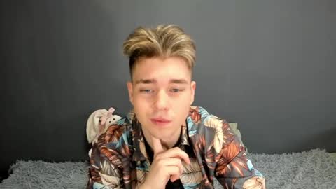 Ethan online show from 21, 4, 2026