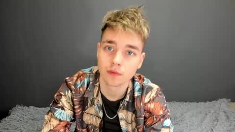 Ethan online show from 23, 4, 2026