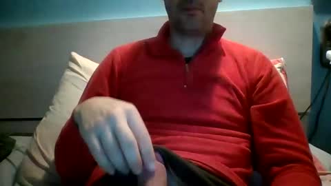 Snapshot of zeus00811 chatting on 4, 3, 2025 zeus online show from 4, 3, 2025