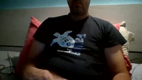 Snapshot of zeus00811 chatting on 16, 9, 2025 zeus online show from 16, 9, 2025