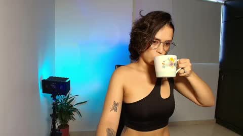 Zhara online show from 9, 4, 2026