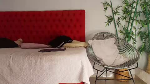 Snapshot of zhara_smith chatting on 3, 7, 2026 Zhara online show from 3, 7, 2026