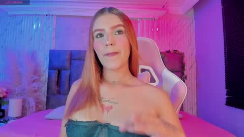 Snapshot of zhararousse chatting on 8, 5, 2026 Zhara Rousse online show from 8, 5, 2026