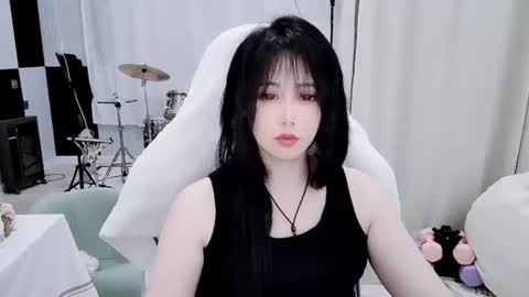 Snapshot of zhen0 chatting on 28, 7, 2026 zhen online show from 28, 7, 2026
