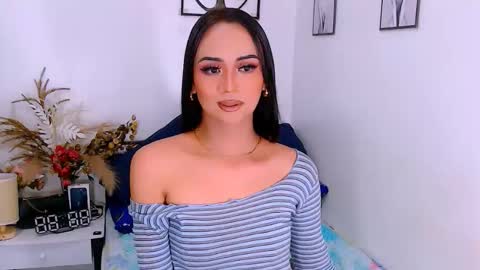 Snapshot of zialustts chatting on 16, 12, 2025 Zia online show from 16, 12, 2025