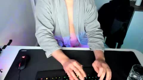 ziemlichflutschig online show from 13, 12, 2024