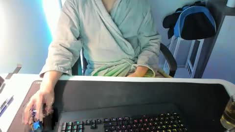 ziemlichflutschig online show from 3, 1, 2025