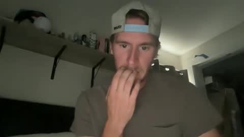 Gregm0419 online show from 25, 10, 2025