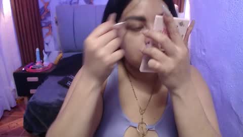 Snapshot of zoe_0111 chatting on 3, 11, 2025 zoe_0111 online show from 3, 11, 2025