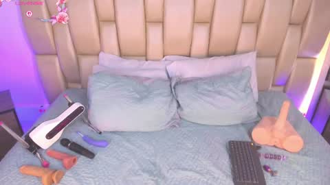 Snapshot of zoe_barlove chatting on 13, 6, 2026 Your new obsession online show from 13, 6, 2026